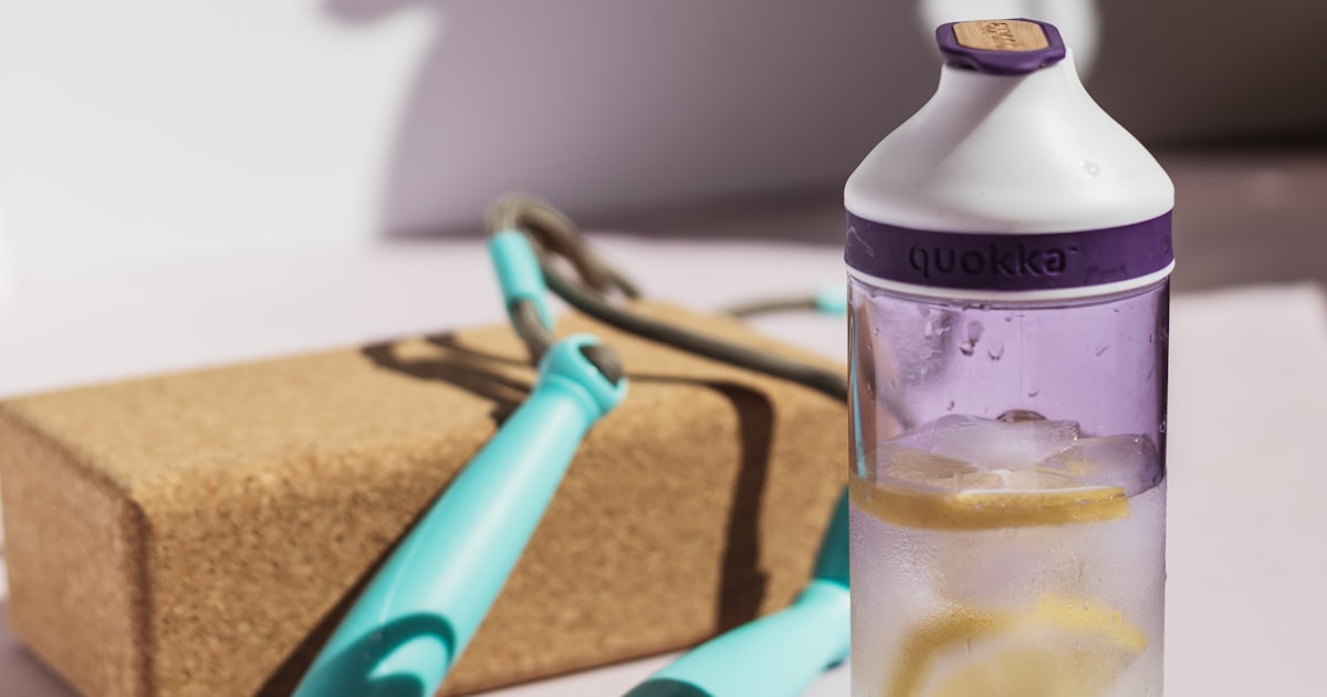 Innovative Features in Water Bottles